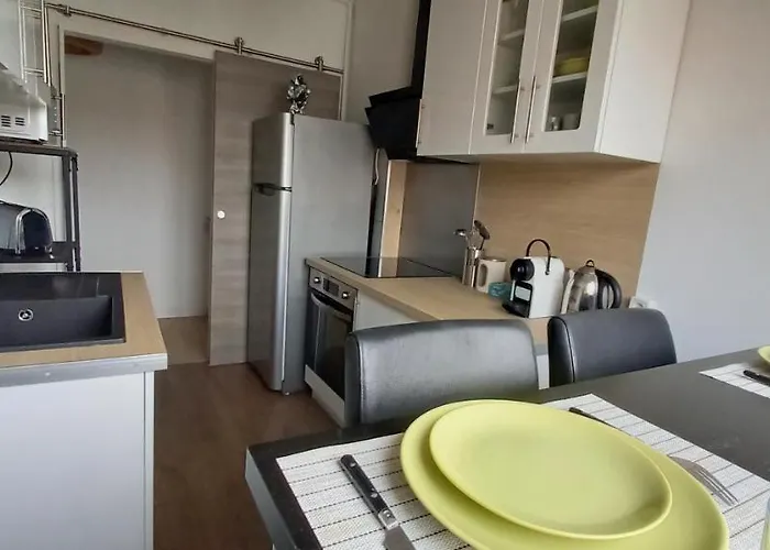 New Proche Gare Et Centre-ville Apartman *